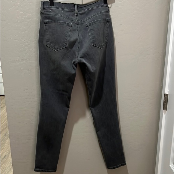LOFT Gray Skinny Jeans with Slim Fit Dark Size 29 Like New Normcore Coastal Gma - Picture 4 of 8